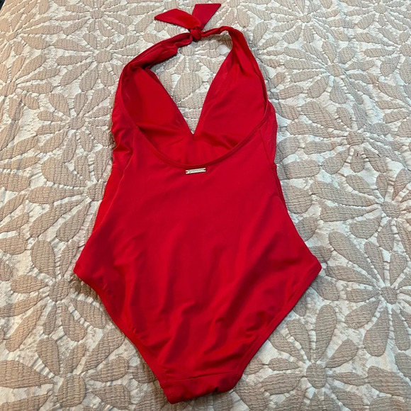 MICHAEL Michael Kors Red Twist-Tie Halter Swimsuit. Size 6. - Picture 11 of 15